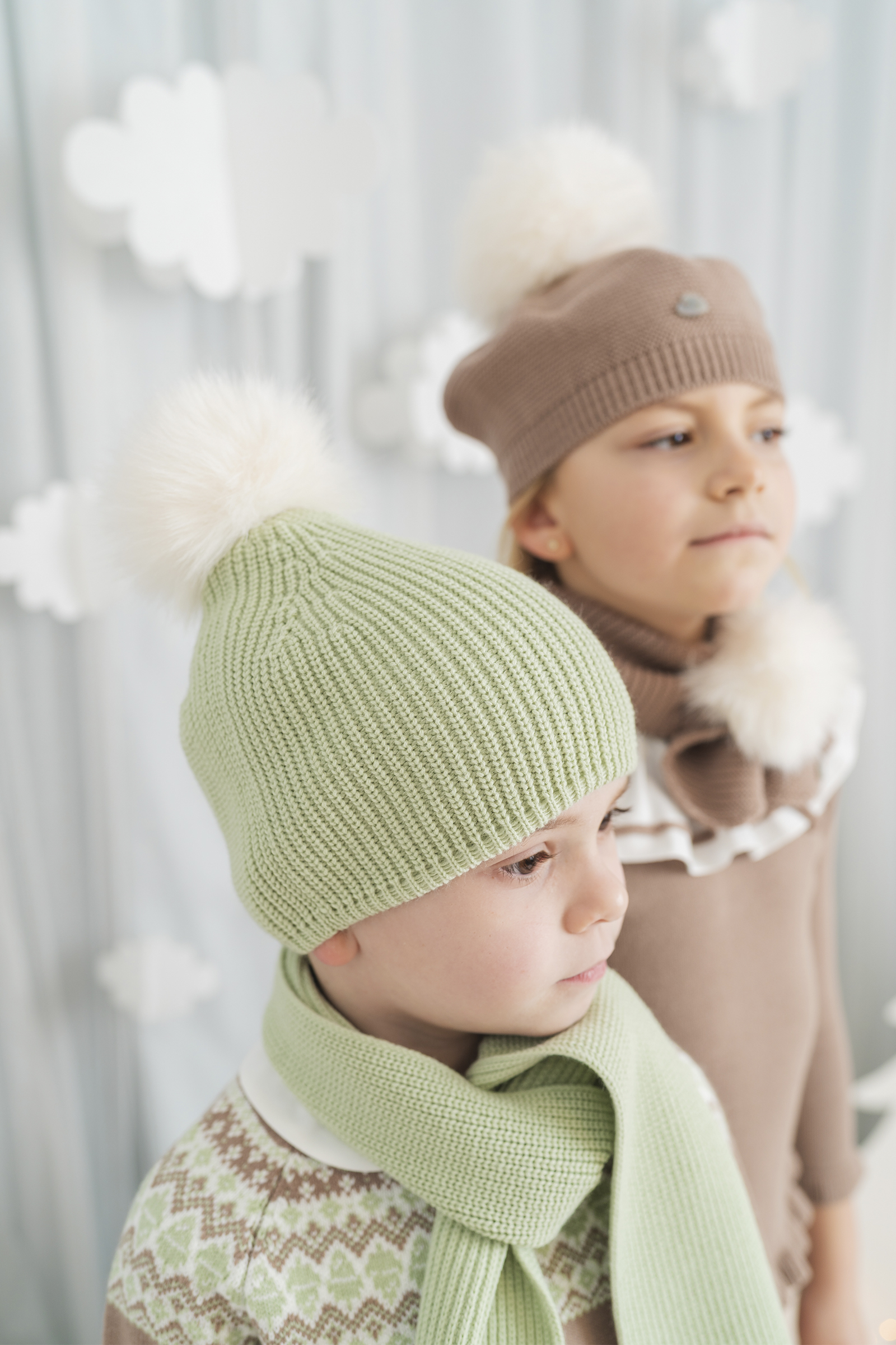 CONJUNTO GORRO Y BUFANDA 226-374, CONJUNTO BOINA Y CORBATÍN 226-389
